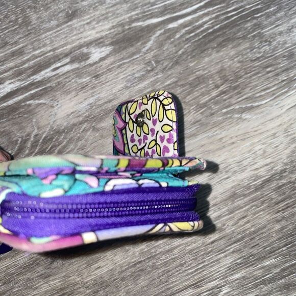 Authentic Vera Bradley All In One Wristlet Heather Retired - Picture 7 of 9